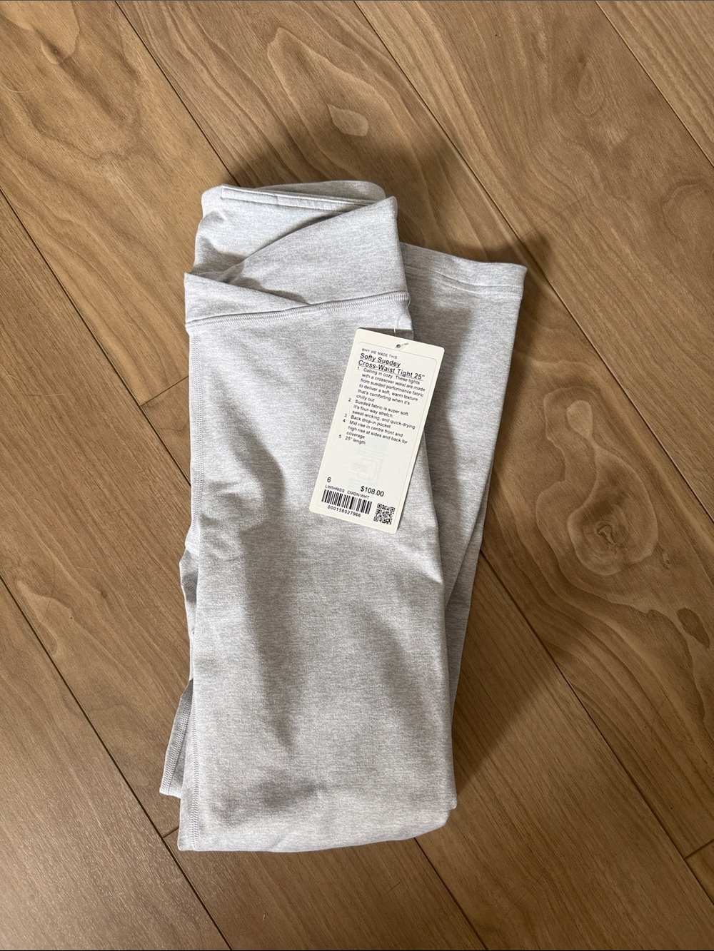 NWT lululemon soft suedey cross waist legging 25” size 6